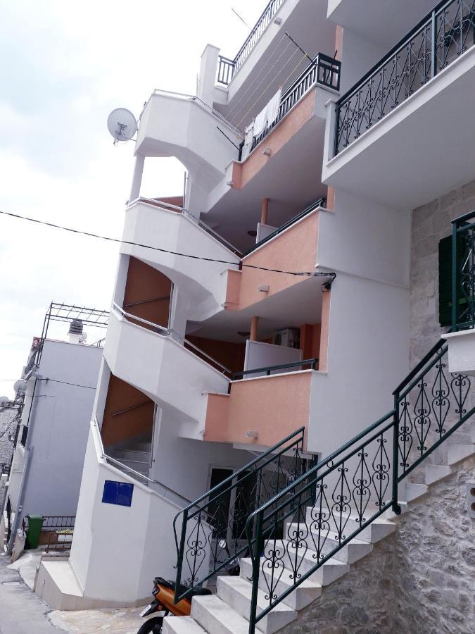 Apartmani Patrick 巴什卡沃达 外观 照片